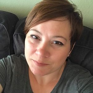 Meet your Posher, Angie